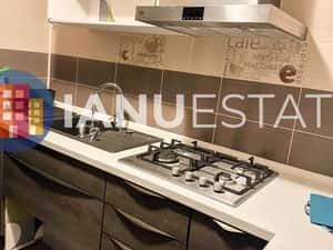 Piata Romana 10` Metrou Dacia Mihai Eminescu Centrala Spatios — miniatura 6