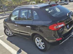 Renault koleos 4x4 SUV Diesel 2.0dCi — miniatura 4