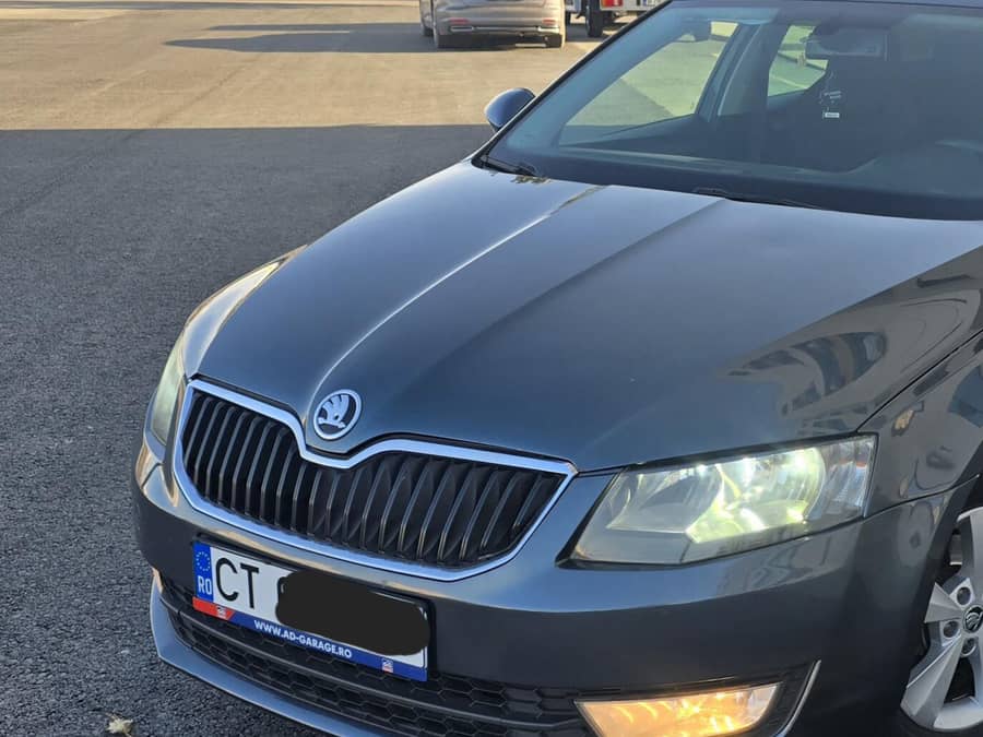 Skoda Octavia 2015 - 7999 EUR — fotografie 1 din 7