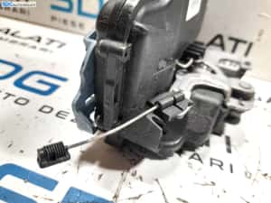 Broasca Incuietoare 9 Pini Usa Portiera Dreapta Fata Volkswagen Golf 5 2004 - 2008 Cod 3D2837016J 26J-3D2837016J — miniatura 6