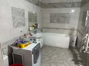 Garsonieră de închiriat situată în zona Progresu — miniatura 2