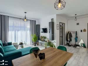 Apartament 2 camere, zona Parcul Poligon — miniatura 1