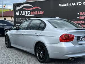 BMW 320d E90 – 163 CP, Cutie Automată, Full Options, Jante M 18, DPF Activ – Impecabil! — miniatura 8