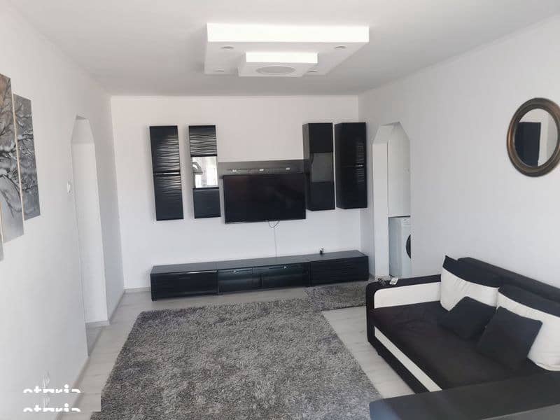 Inchiriez apartament 2 camere, zona club progresul. Braila — fotografie 1 din 6