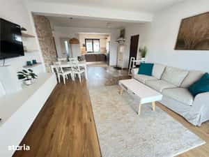 Apartament modern 3 camere 2 bai terasa si parcare zona Brana — miniatura 4