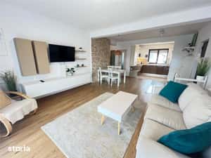 Apartament modern 3 camere 2 bai terasa si parcare zona Brana — miniatura 5