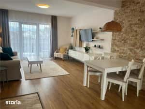 Apartament modern 3 camere 2 bai terasa si parcare zona Brana — miniatura 6