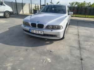 Vând BMW Seria 5 E39 (2003) – 525i Benzină, Manual