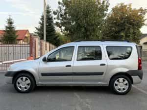 Dacia Logan Mcv 55.000Km 1.6 Benzina 90Cp Unic Proprietar — miniatura 6
