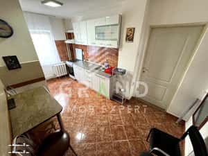 2 CAMERE DECOMANDAT | BALCON | MĂNĂȘTUR / ALEEA BRATEȘ — miniatura 1