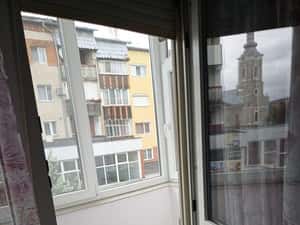 Apartament cu 2 camere de inchiriat — miniatura 5
