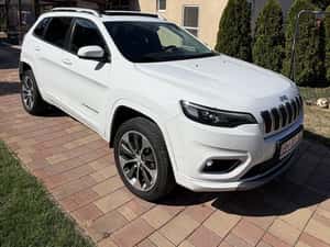 Vând Jeep Cherokee echipare top OVERLAND, an fabricație 2019 — miniatura 6