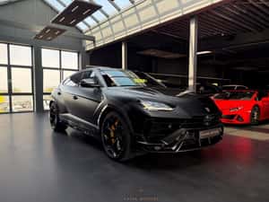 Lamborghini Urus SUV 666 cp, 6100 km, 367.452 EUR — miniatura 6