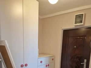Ap 2 camere-Complet renovat-Mobilat modern-Avrig Sector 2-690 euro — miniatura 5