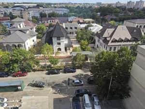 Vanzare apartament 4 camere — miniatura 3