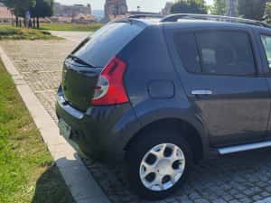 Dacia Sandero Stepway 1.5 dci,euro5,an 2011 — miniatura 3