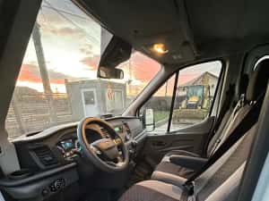 Ford Tranzit Doka 6+1 — miniatura 5