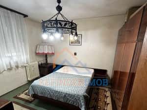 Brancoveanu– 3 camere decomandat Etaj 2  Bloc reabilitat — miniatura 3