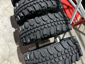 DOAR ASTAZI! Set 4 anvelope 235 70 16 simex garantie 3 ani dot 2026 — miniatura 10