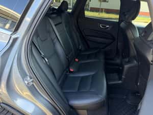 Volvo XC60 Automată 303 HP Hibrid (B/E) — miniatura 7