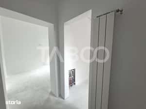 Garsoniera decomandata de vanzare in zona Centrala - cladire renovata — miniatura 6