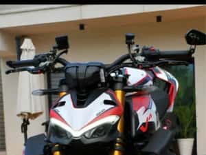 Ducati Streetfighter V4s — miniatura 10