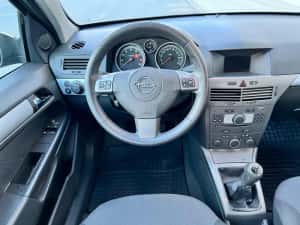 Opel astra h 1.4 Benzina 117000 mi km un singur propietar — miniatura 9