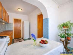 Distinctiv apartament, decomandat, 3camere, boxa, loc parcare, Central, Brasov — miniatura 8
