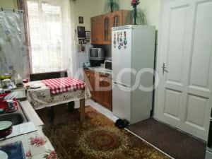 Apartament de vanzare la casa 2 camere zona Orasul de Jos Sibiu — miniatura 6