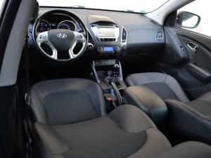 Hyundai ix35 2.0d Luxury Edition în stare impecabilă — miniatura 6