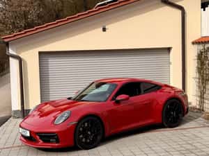 Porsche 992 - 11.700 km, Benzină, 480 cp - Second Hand