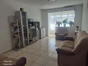 Apartament 3 camere decomandat mobilat utilat complet Dna. Ghica — miniatura 2