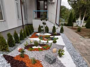 Piatra Alba thasos gradina marmura rotunjita amenajari pietricele — miniatura 5
