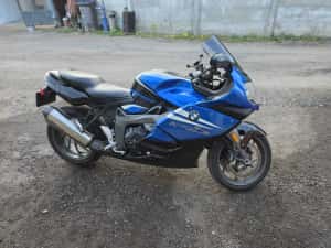 BMW K1300S – 180 CP, Akrapovič, Suspensie ESA, Quickshifter, Acte la zi — miniatura 8