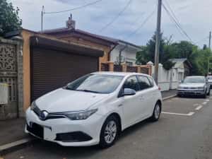 Toyota Auris Hybrid