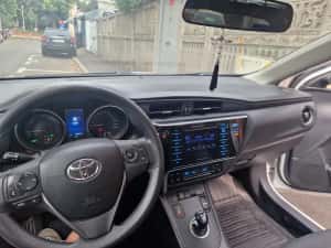 Toyota Auris Hybrid — miniatura 7