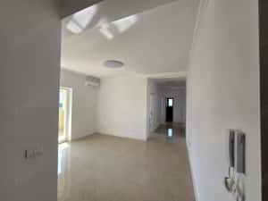 Apartament 3 camere, Zona Torontalui, Nemobilat, Bloc Nou, Loc de parcare inclus
