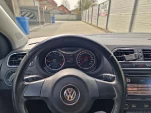 Volswagen (vw) Polo 1.2 diesel 2012 pret usor negociabil — miniatura 5