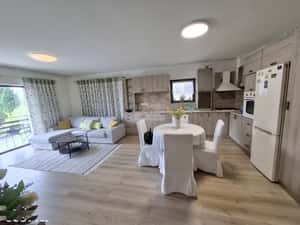 Apartament 3 camere cu Grădină proprie + 2 parcări | Tăietura Turcului