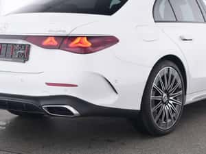 Mercedes-Benz E 450 Automată 381 HP Benzină — miniatura 5