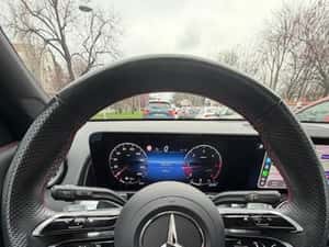 Mercedes-Benz GLB 200 Automată 150 HP Diesel — miniatura 2