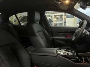 BMW 520 Berlină Second Hand 2025, 25.268 km, Gri — miniatura 5
