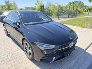 Mercedes-Benz CLA 180 Sport Coupe — miniatura 4