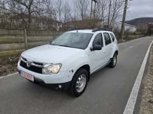 Dacia Duster 4x4 1.5 DCI 2012/ 6 trepte 110 cp clima functionala — miniatura 1