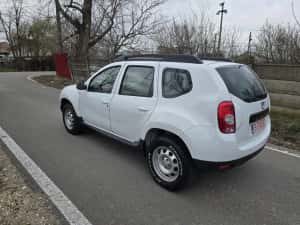 Dacia Duster 4x4 1.5 DCI 2012/ 6 trepte 110 cp clima functionala — miniatura 3