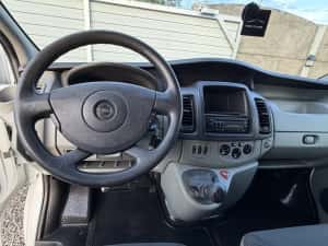 Opel Vivaro 3 Locuri + Marfa -  2.0 CDTI - 115 CP - Euro 5 - A/C - Navigatie - Pilot - Senzori — miniatura 8