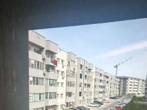 Grsoniera decomandata ,  cu balkon ,40 mp ,zona Grand Arena - Berceni — miniatura 3