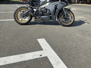 Honda CBR 1000RR Fireblade SC59 ABS – 2010 – 180 CP – Nardo Grey