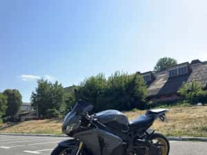 Honda CBR 1000RR Fireblade SC59 ABS – 2010 – 180 CP – Nardo Grey — miniatura 8