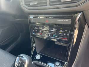 Volkswagen T-Cross 1.0 TSI Life — miniatura 7